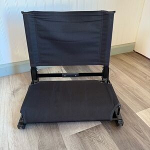 The Stadium Chair Folding Stadium Chair Seat / black